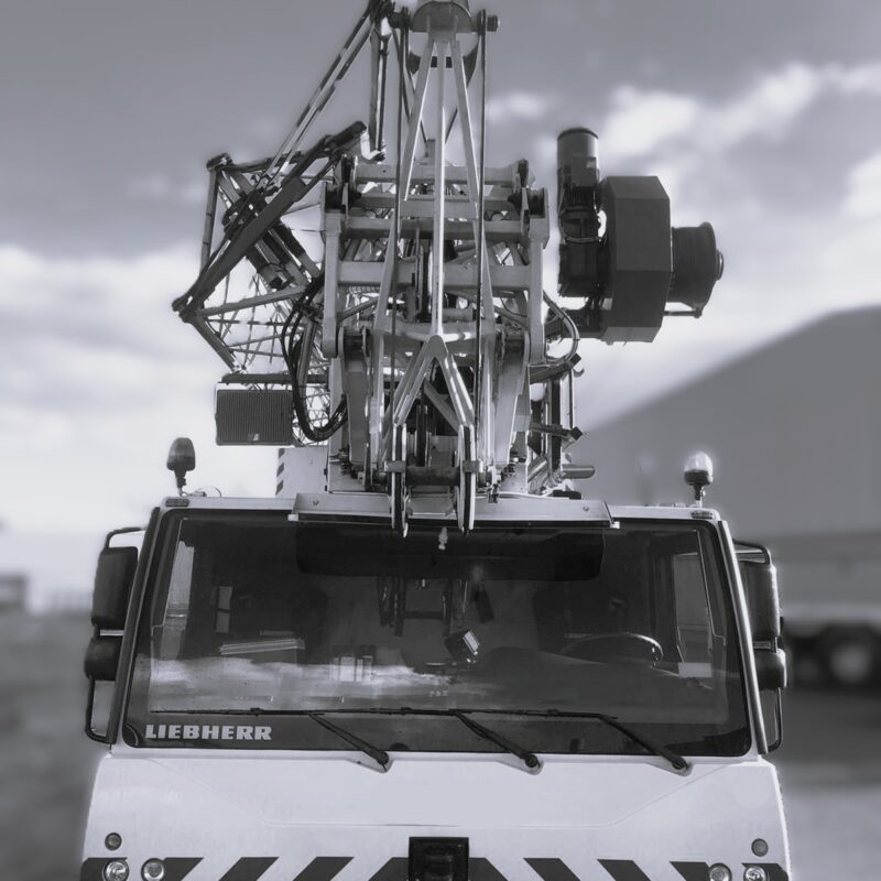 USED LIEBHERR MK63 2015 MOBILE TOWER CRANE FOR SALE @GRCOMEX