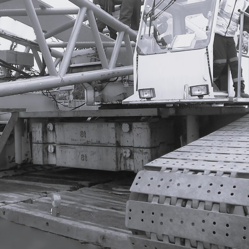 USED LIEBHERR LR1400-2 2007 CRAWLER CRANES FOR SALE @GRCOMEX.