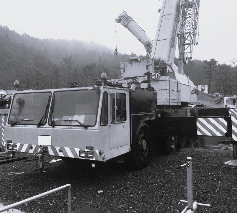USED 1992 DEMAG AC615 ALL TERRAIN CRANE FOR SALE @ GRCOMEX