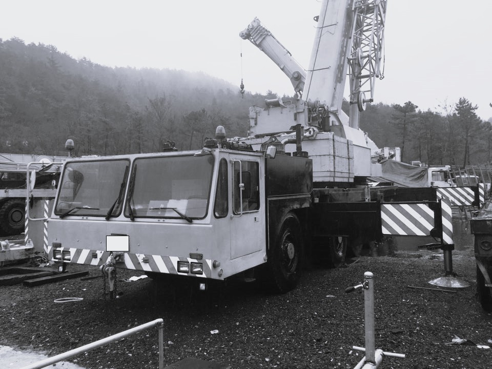 USED 1992 DEMAG AC615 ALL TERRAIN CRANE FOR SALE @ GRCOMEX