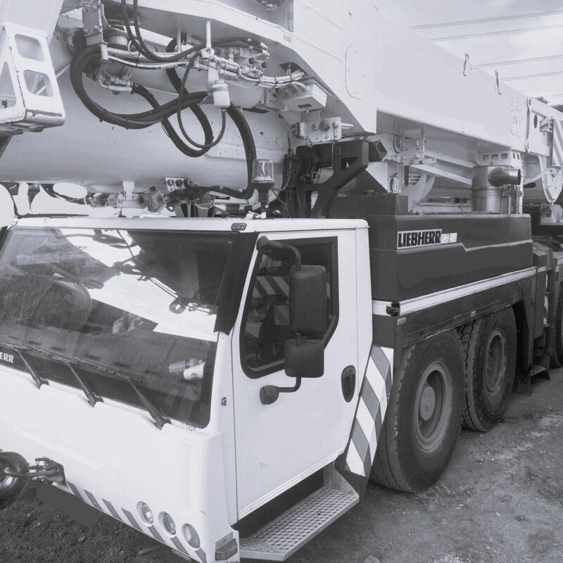 USED LIEBHERR LTM1350-6.1 2013 MOBILE ALL TERRAIN CRANE FOR SALE @GRCOMEX 